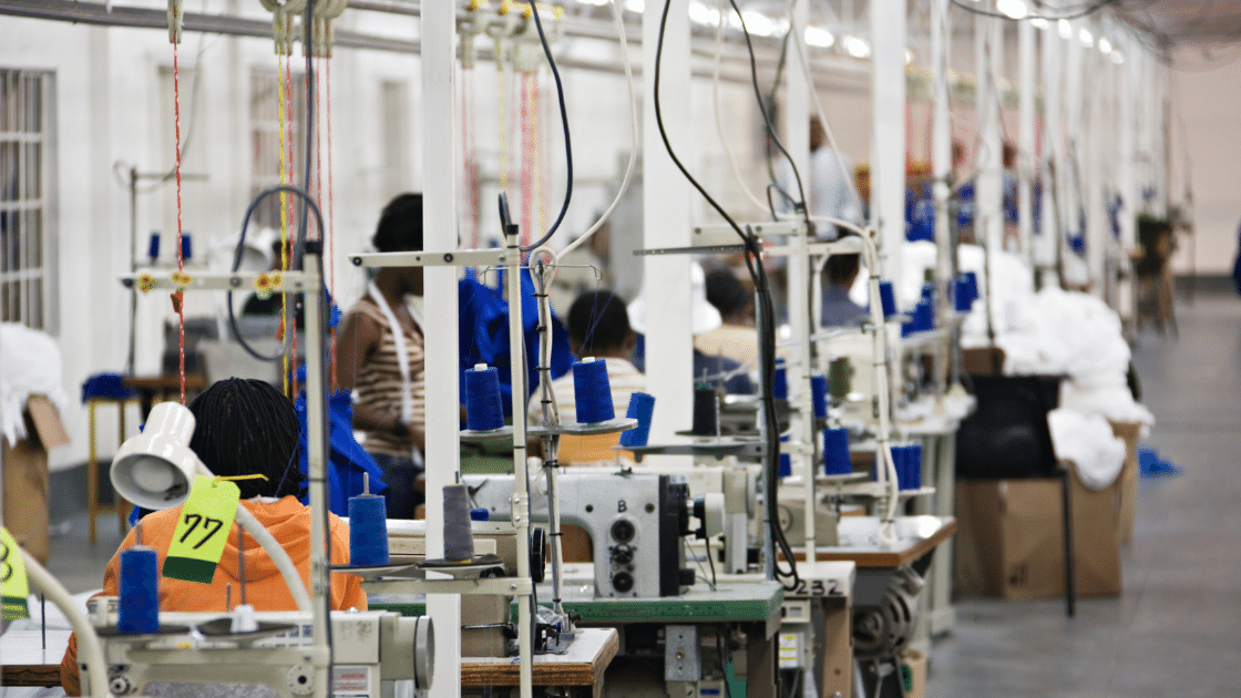 Know about how to start a Textile Business in Dubai